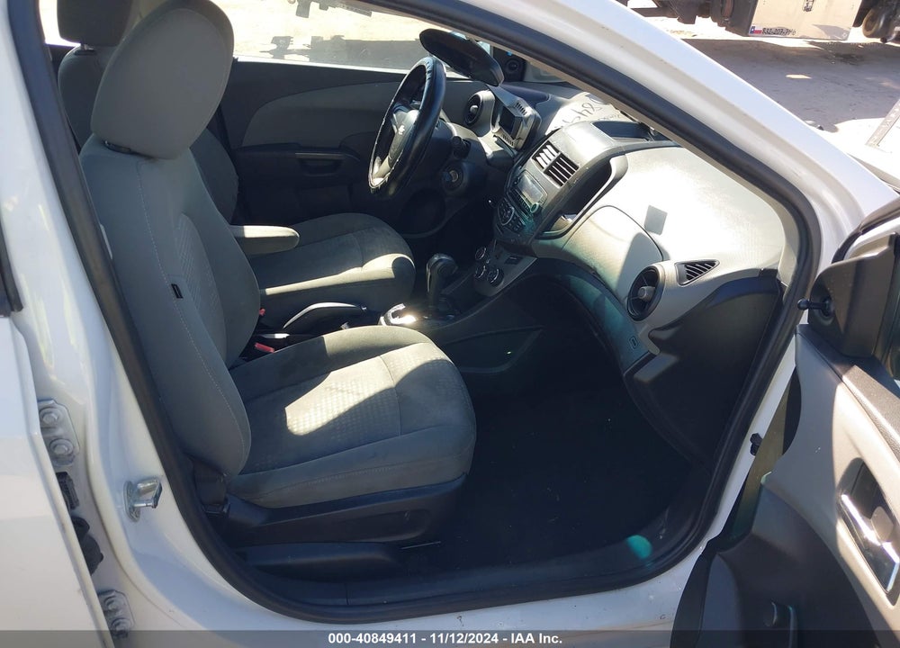 2012 CHEVROLET SONIC VIN: 1G1JA5SH4C4231779