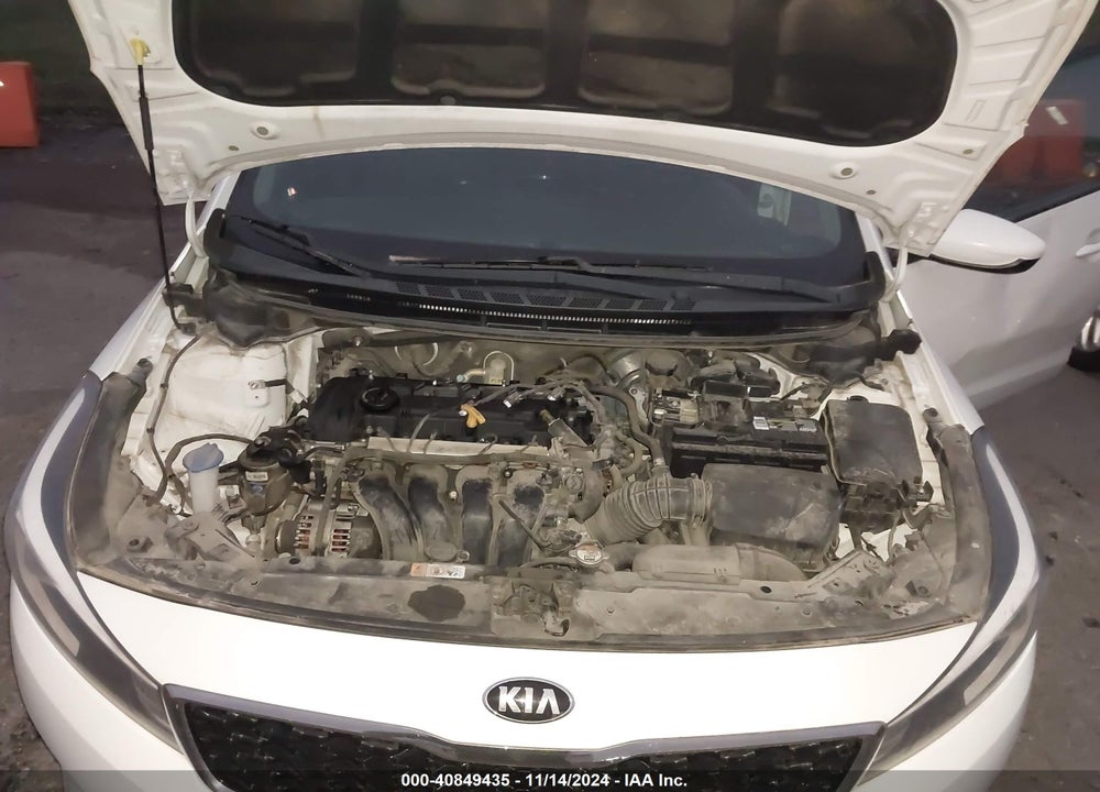 2017 KIA FORTE VIN: 3KPFK4A75HE056476