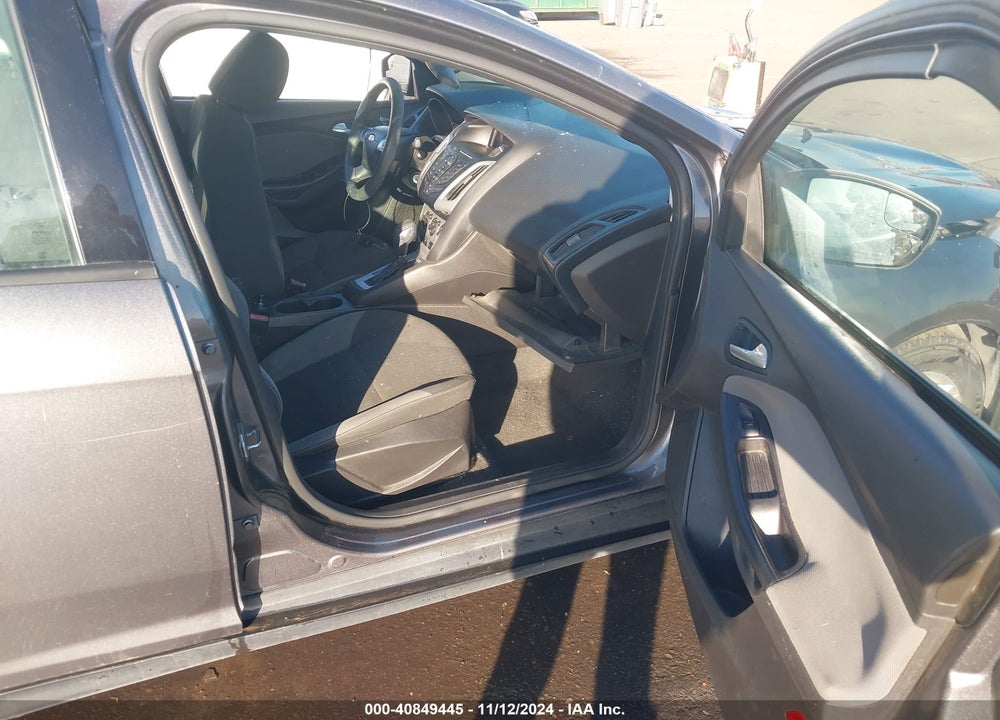 2013 FORD FOCUS SE VIN: 1FADP3F2XDL247124