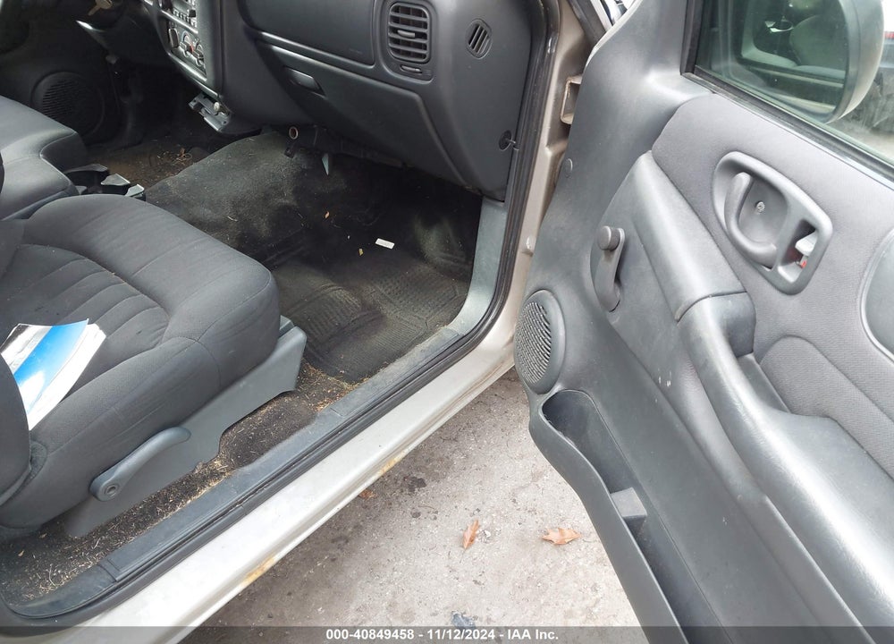 2003 CHEVROLET S-10 LS VIN: 1GCCS19H238119597