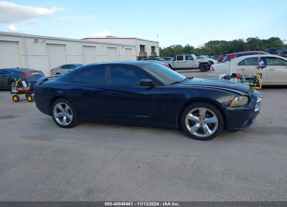 2011 DODGE CHARGER VIN: 2B3CL3CG6BH538717