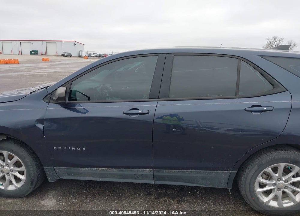 2018 CHEVROLET EQUINOX LS VIN: 3GNAXREV1JL119423