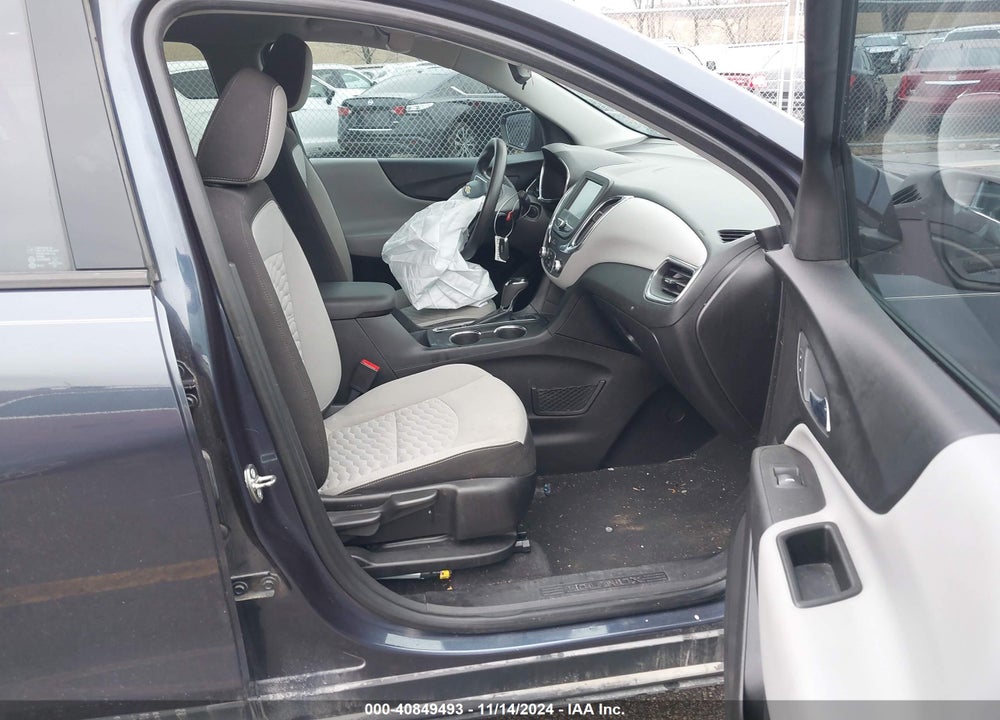 2018 CHEVROLET EQUINOX LS VIN: 3GNAXREV1JL119423
