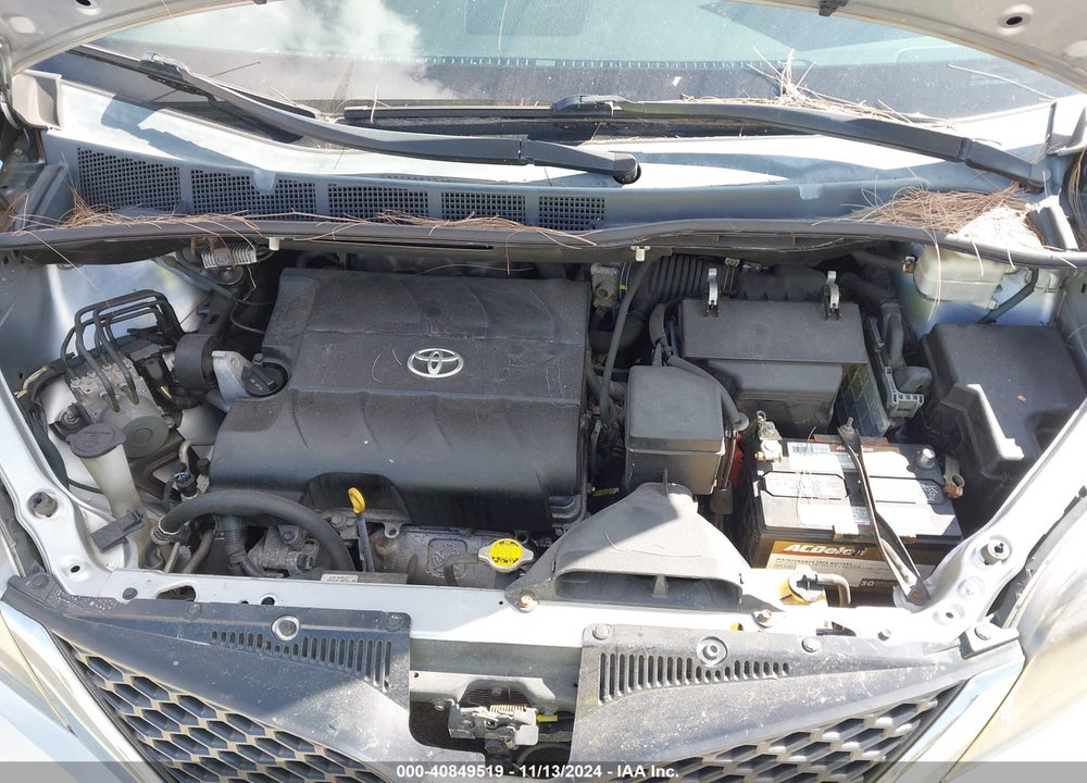 2011 TOYOTA SIENNA SPORT VIN: 5TDXK3DC0BS047947