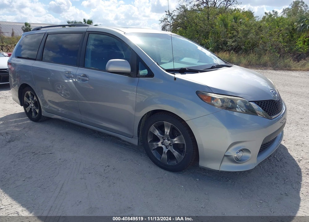 2011 TOYOTA SIENNA SPORT VIN: 5TDXK3DC0BS047947