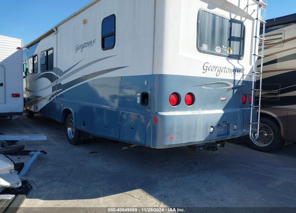 2004 FORD F550 SUPER DUTY STRIPPED CHASS VIN: 1F6NF53S140A08695