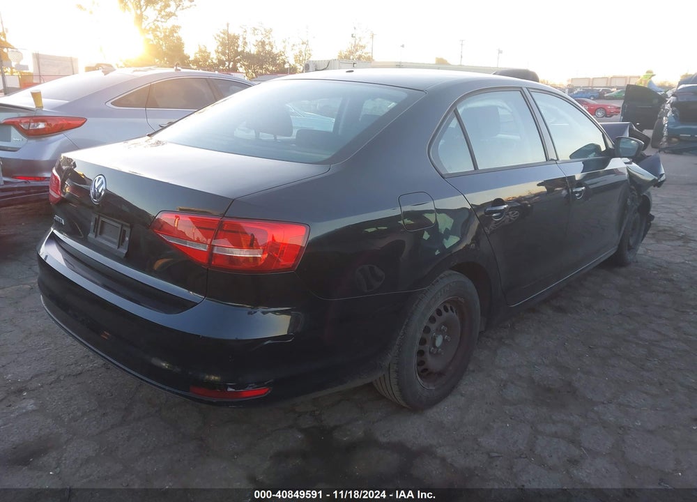 2015 VOLKSWAGEN JETTA 2.0L S VIN: 3VW2K7AJ4FM349216