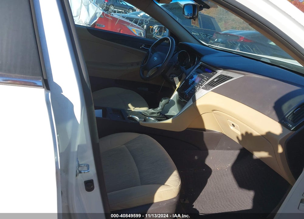 2012 HYUNDAI SONATA GLS VIN: 5NPEB4AC5CH462092