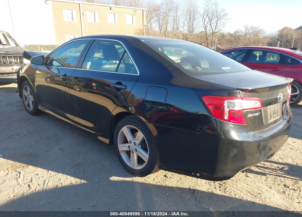 2014 TOYOTA CAMRY SE VIN: 4T1BF1FK1EU836336