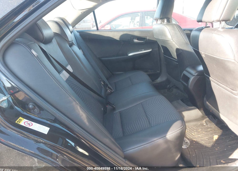 2014 TOYOTA CAMRY SE VIN: 4T1BF1FK1EU836336