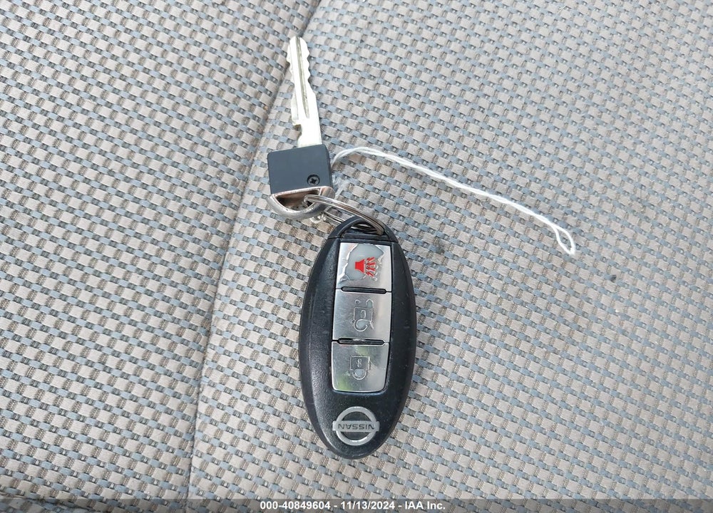 2013 NISSAN ROGUE SV VIN: JN8AS5MVXDW602364