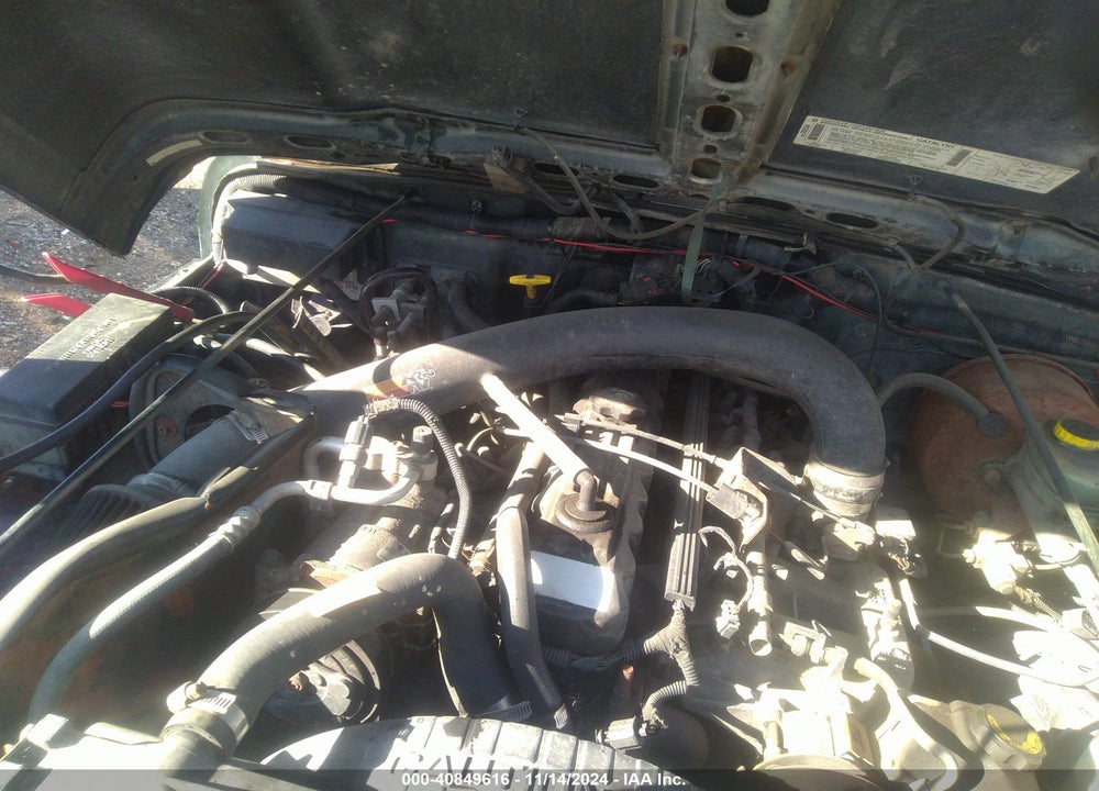 1998 JEEP WRANGLER SAHARA VIN: 1J4FY49S6WP705281