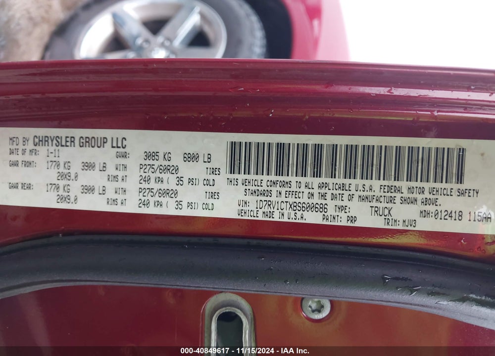 2011 RAM 1500 SLT VIN: 1D7RV1CTXBS600686