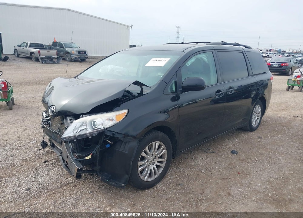 2011 TOYOTA SIENNA XLE V6 VIN: 5TDYK3DC5BS036222
