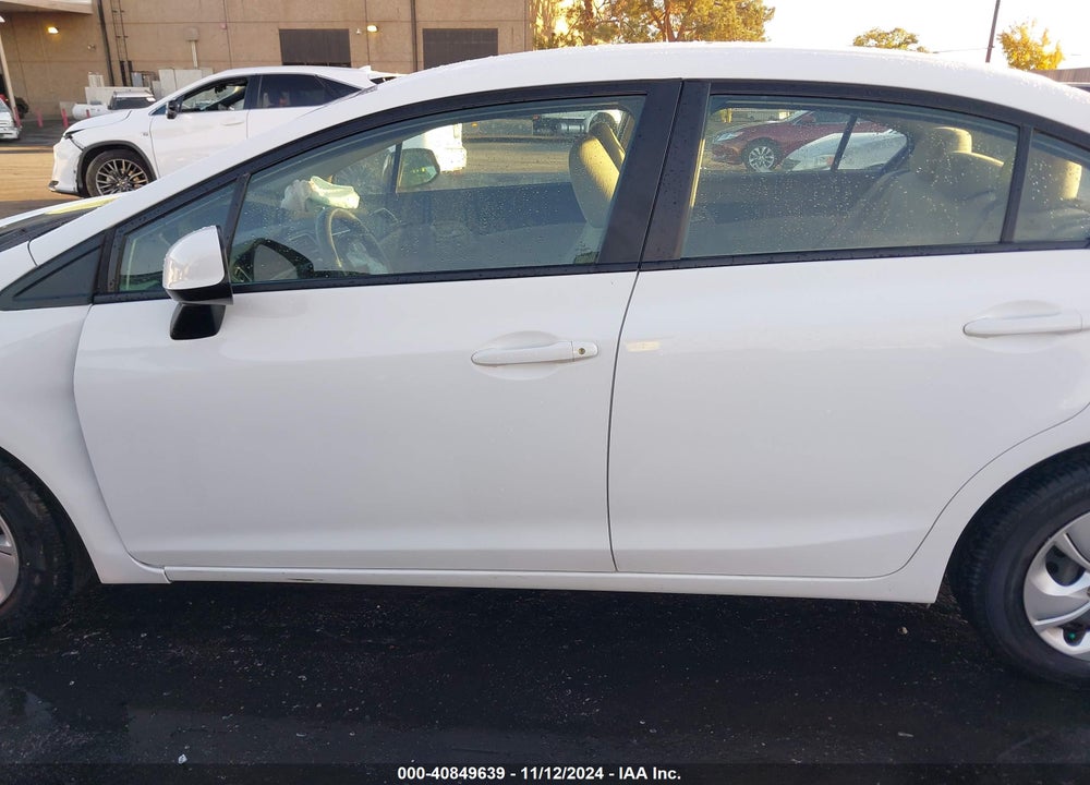 2013 HONDA CIVIC LX VIN: 19XFB2F51DE284528