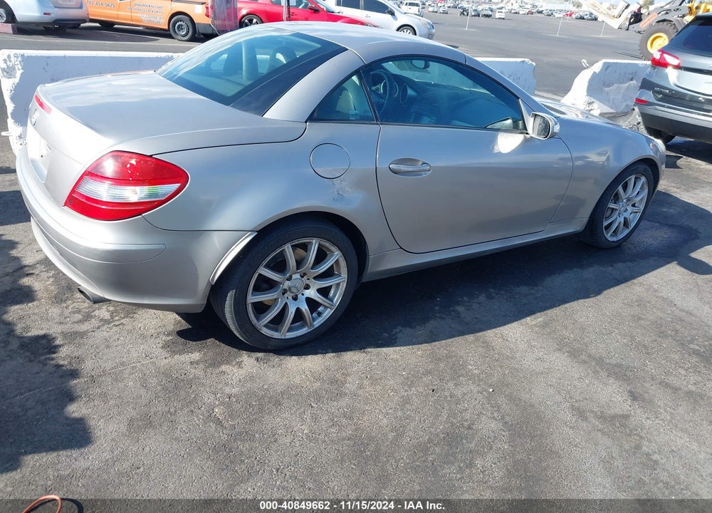 2005 MERCEDES-BENZ SLK 350 VIN: WDBWK56F25F042041