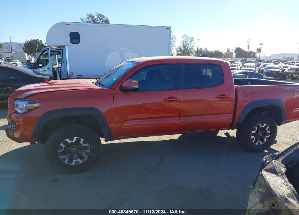 2018 TOYOTA TACOMA TRD OFF ROAD VIN: 3TMAZ5CN6JM076710