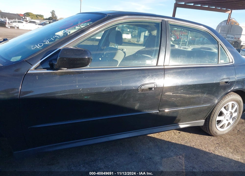 2002 HONDA ACCORD 2.3 SE VIN: JHMCG56752C034610