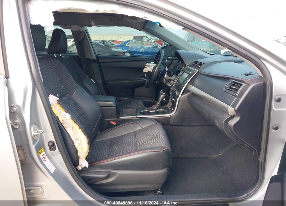 2015 TOYOTA CAMRY SE VIN: 4T1BF1FK3FU934138