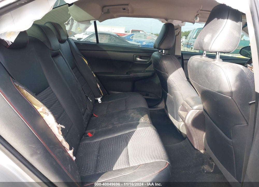 2015 TOYOTA CAMRY SE VIN: 4T1BF1FK3FU934138