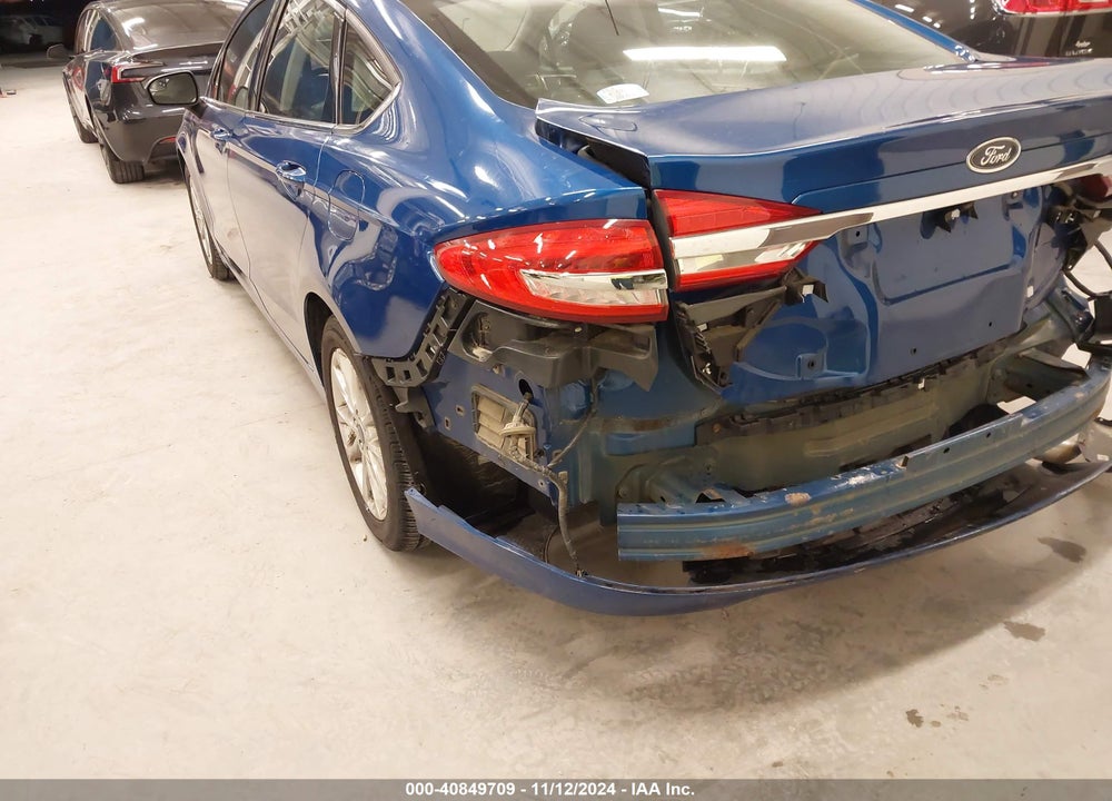 2017 FORD FUSION SE VIN: 3FA6P0H71HR221339