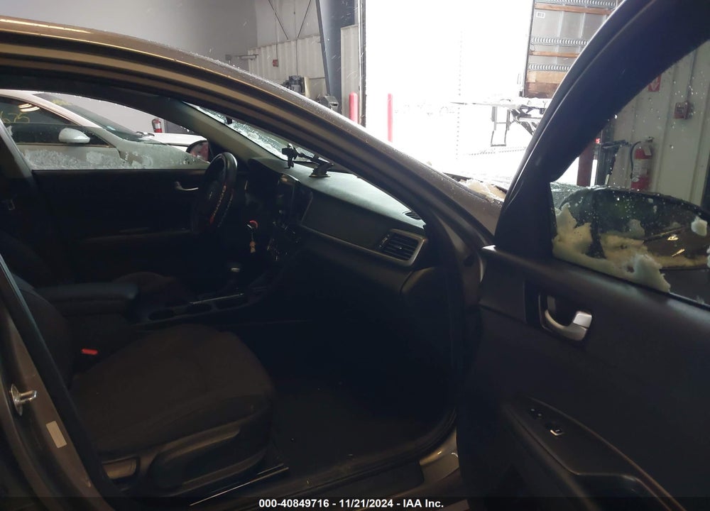 2016 KIA OPTIMA LX VIN: 5XXGT4L32GG002392
