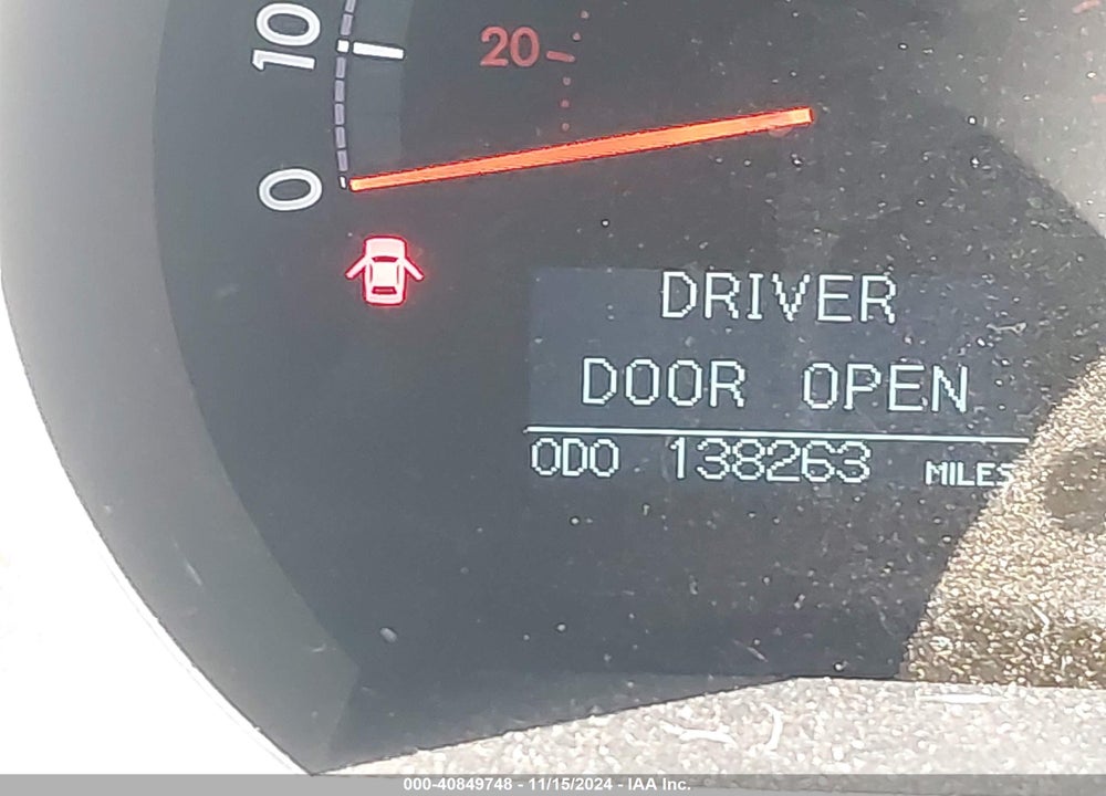 2010 TOYOTA SEQUOIA PLATINUM 5.7L V8 VIN: 5TDDY5G18AS037916