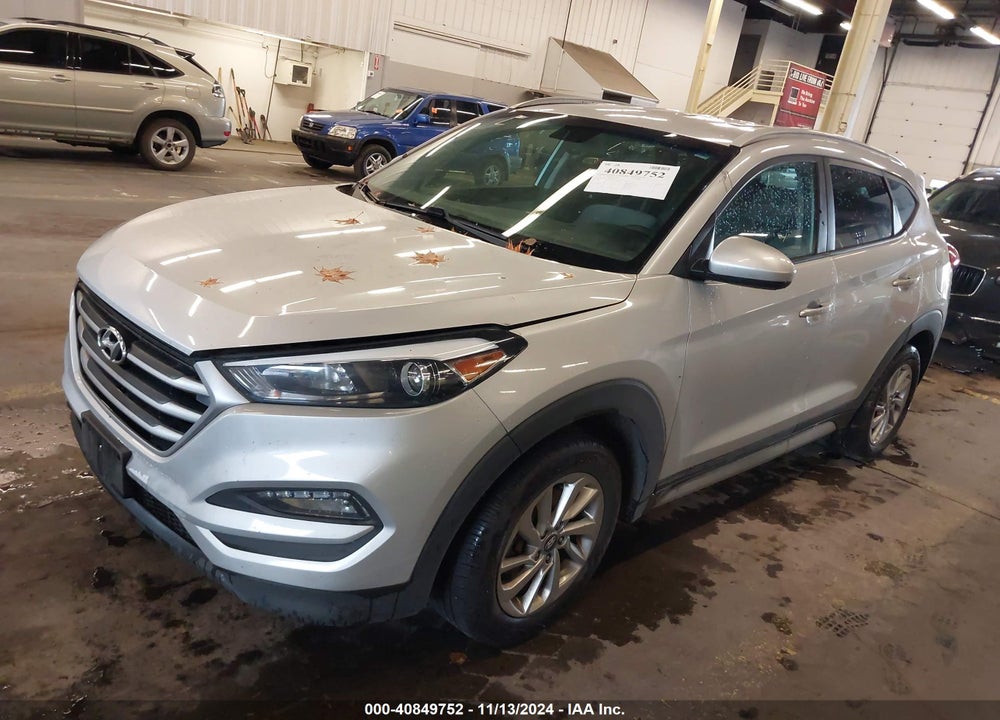 2018 HYUNDAI TUCSON SEL VIN: KM8J33A40JU700511