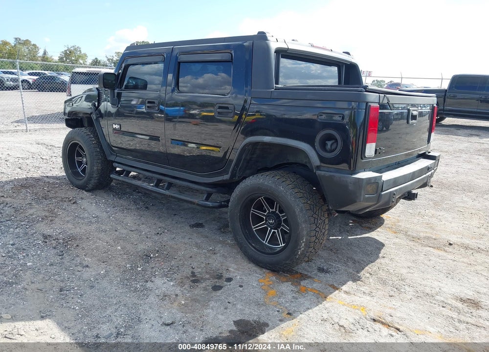 2007 HUMMER H2 SUT VIN: 5GRGN22U77H109271