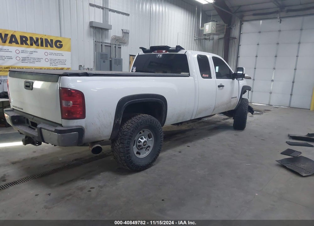 2011 CHEVROLET SILVERADO 2500HD VIN: 1GC2KXCGXBZ224640