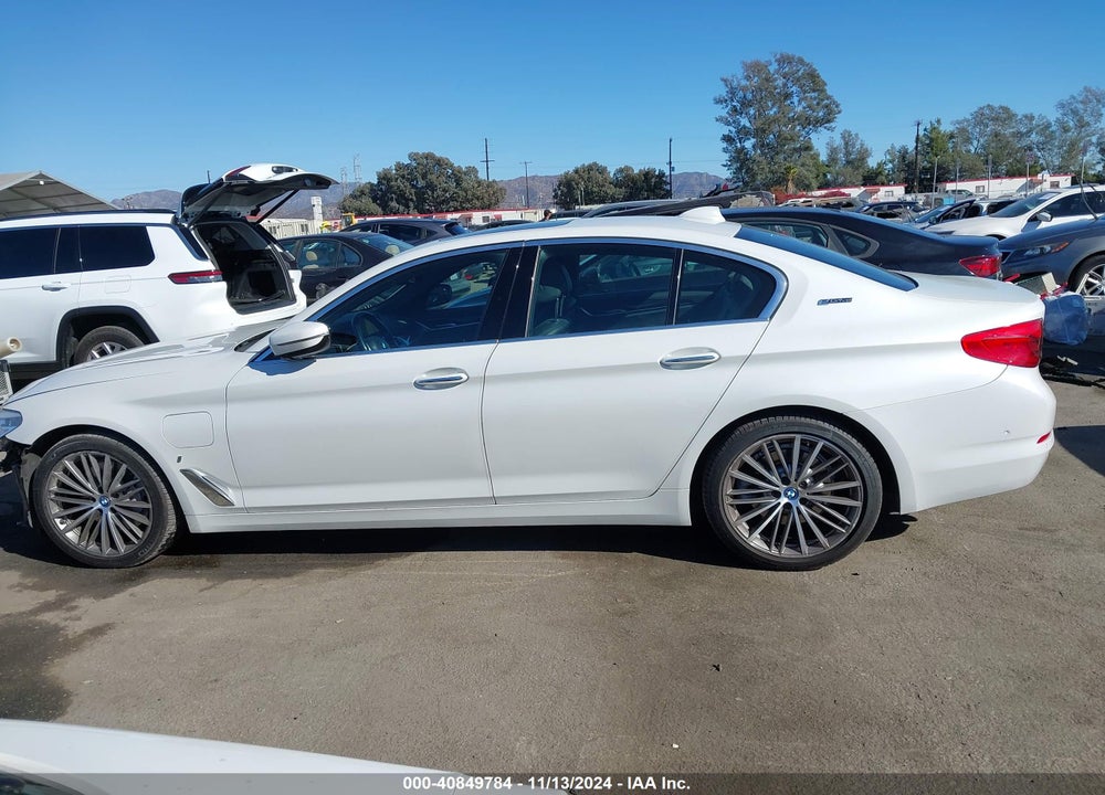 2018 BMW 530E IPERFORMANCE VIN: WBAJA9C59JB250613