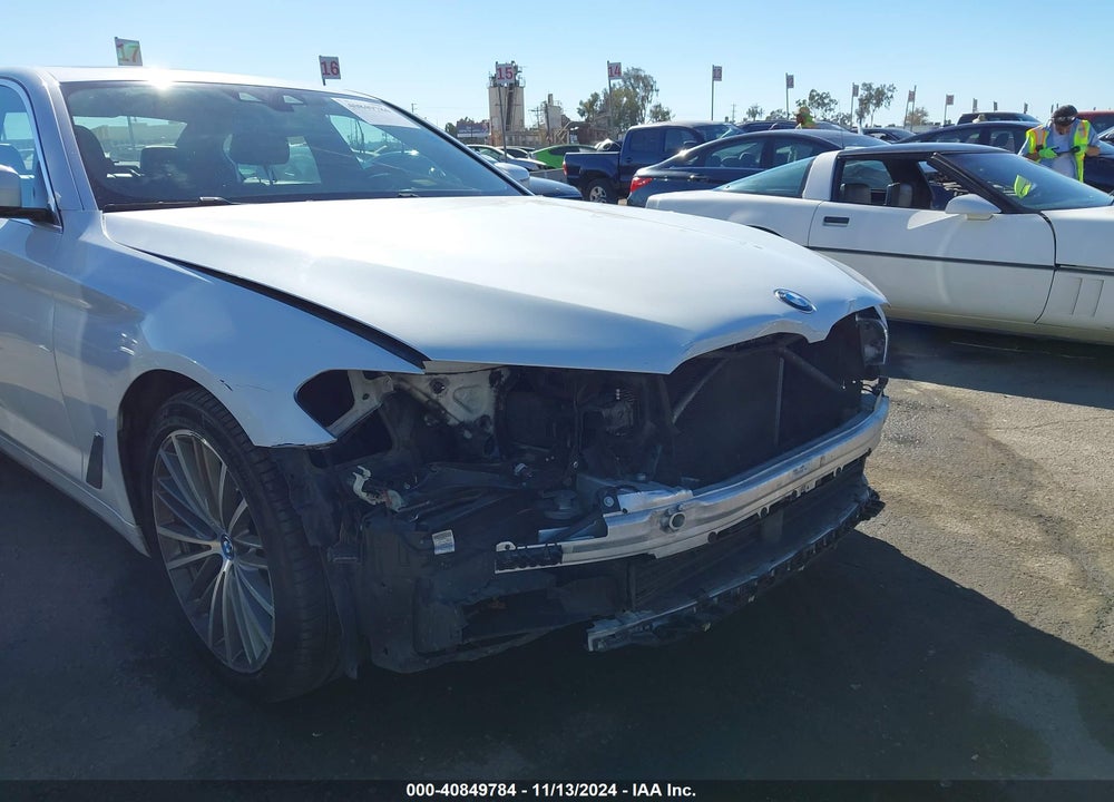 2018 BMW 530E IPERFORMANCE VIN: WBAJA9C59JB250613