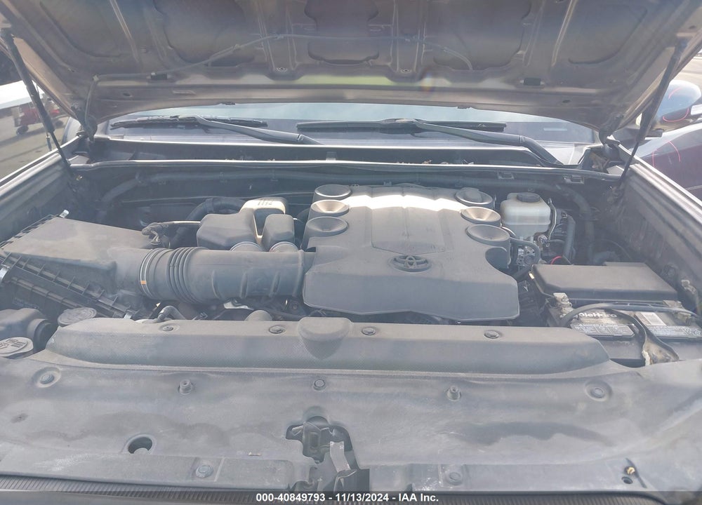 2013 TOYOTA 4RUNNER SR5 VIN: JTEZU5JR8D5052373