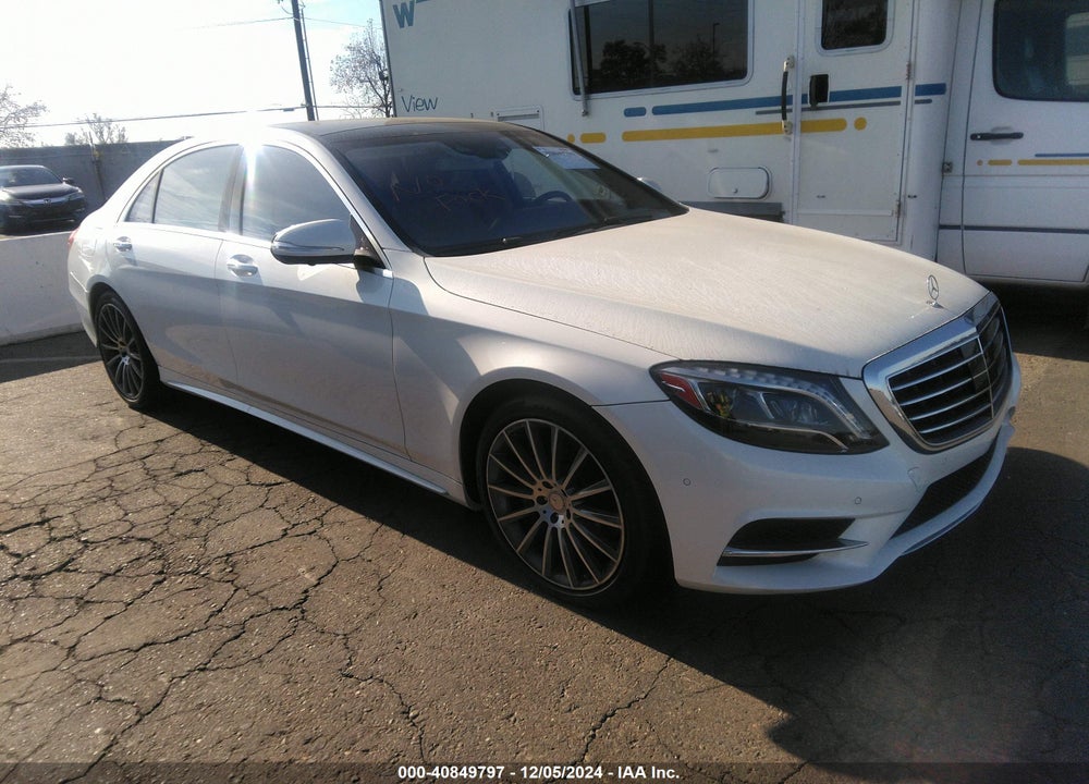2015 MERCEDES-BENZ S 550 VIN: WDDUG8CB0FA144617