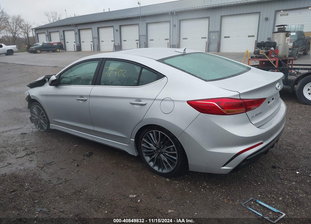 2018 HYUNDAI ELANTRA VIN: KMHD04LB0JU479984
