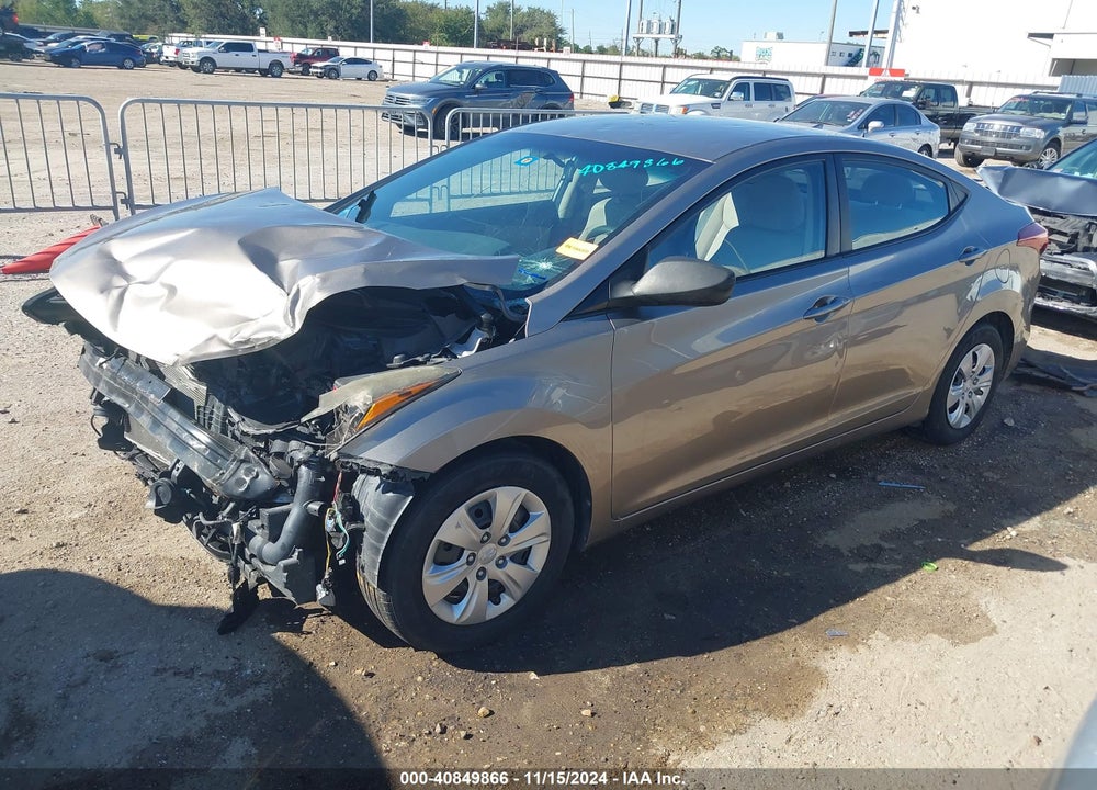 2016 HYUNDAI ELANTRA SE VIN: 5NPDH4AE4GH675228