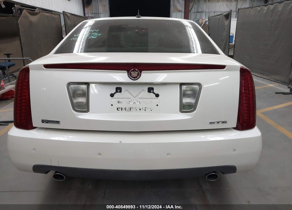 2005 CADILLAC STS V8 VIN: 1G6DC67A050224275