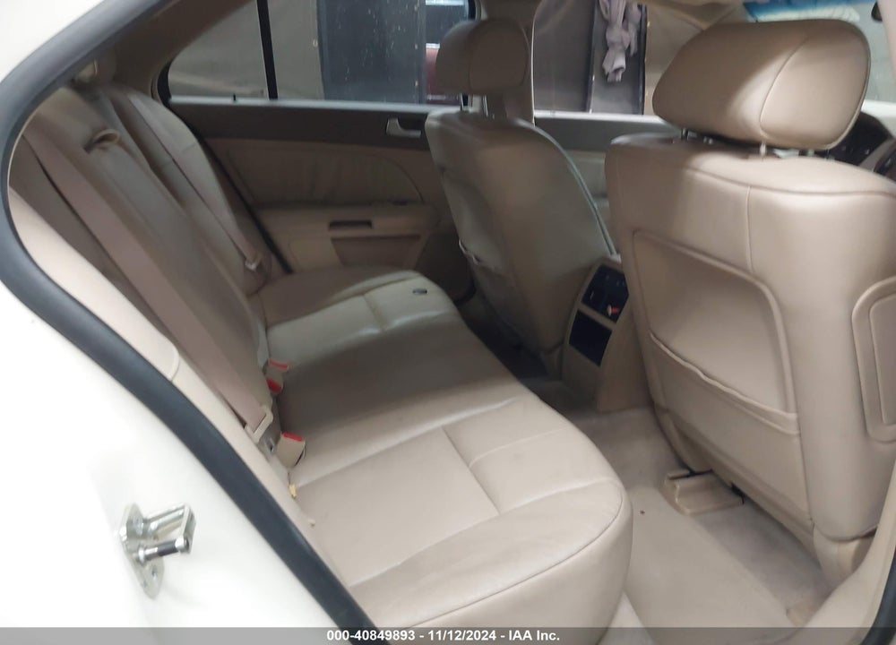 2005 CADILLAC STS V8 VIN: 1G6DC67A050224275