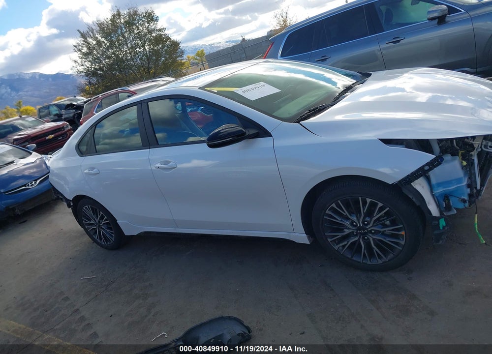 2024 KIA FORTE GT LINE VIN: 3KPF54AD6RE717706