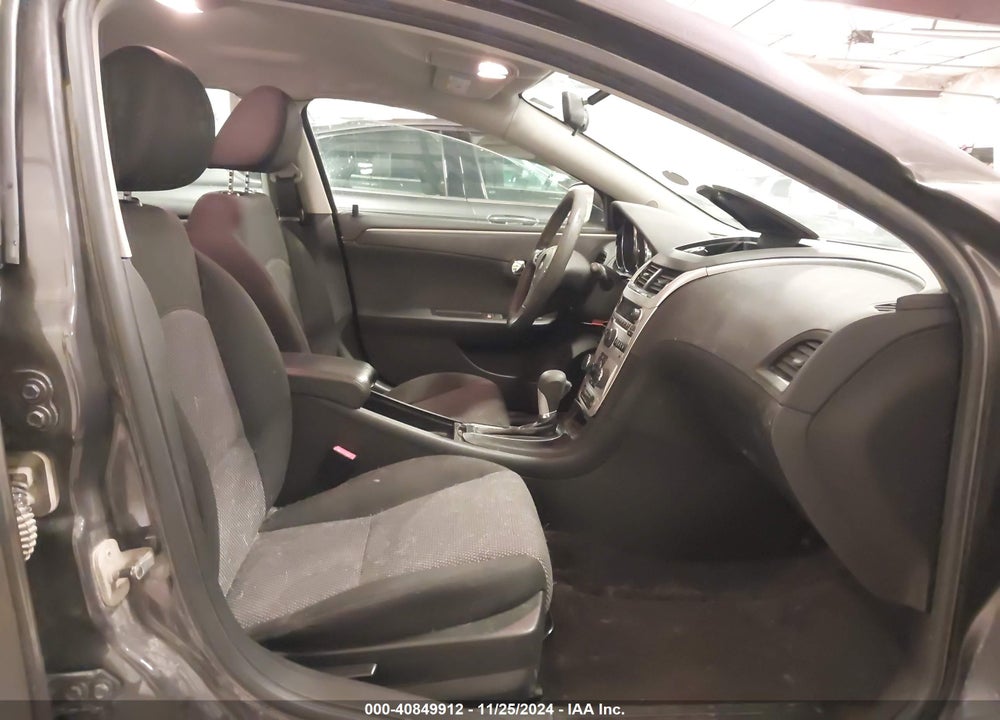 2011 CHEVROLET MALIBU 1LT VIN: 1G1ZC5E18BF168281