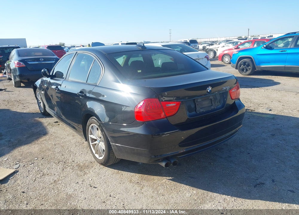 2010 BMW 328I VIN: WBAPH7G58ANM52653
