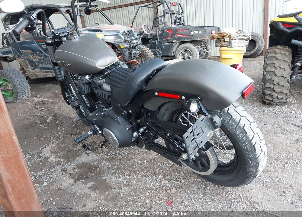 2019 HARLEY-DAVIDSON FXBB VIN: 1HD1YJJ25KB073308