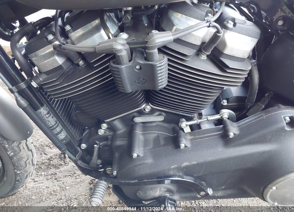 2019 HARLEY-DAVIDSON FXBB VIN: 1HD1YJJ25KB073308