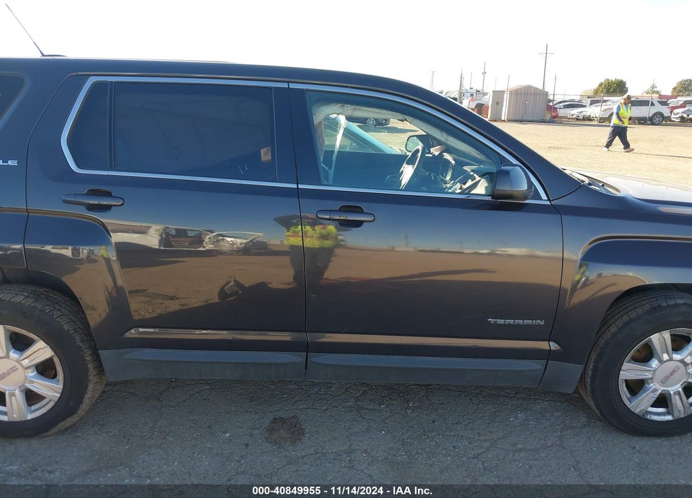 2015 GMC TERRAIN SLE-1 VIN: 2GKFLVEK4F6156930