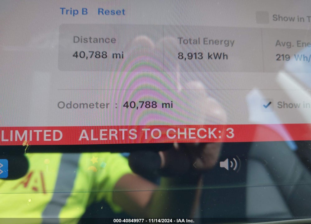 2018 TESLA MODEL 3 LONG RANGE/MID RANGE VIN: 5YJ3E1EA2JF125025