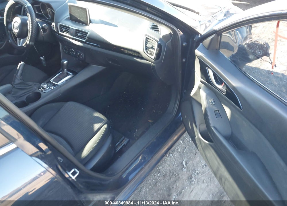 2015 MAZDA 3 I TOURING VIN: JM1BM1L79F1268012