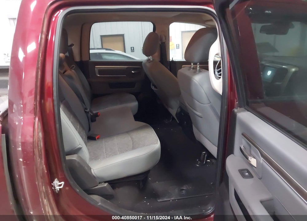 2019 RAM 1500 CLASSIC BIG HORN 4X4 5'7 BOX VIN: 1C6RR7LT8KS518447