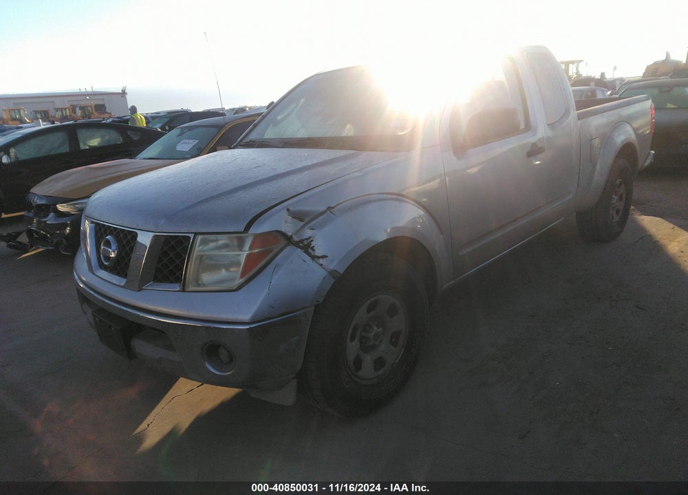 2005 NISSAN FRONTIER SE VIN: 1N6AD06U45C448277