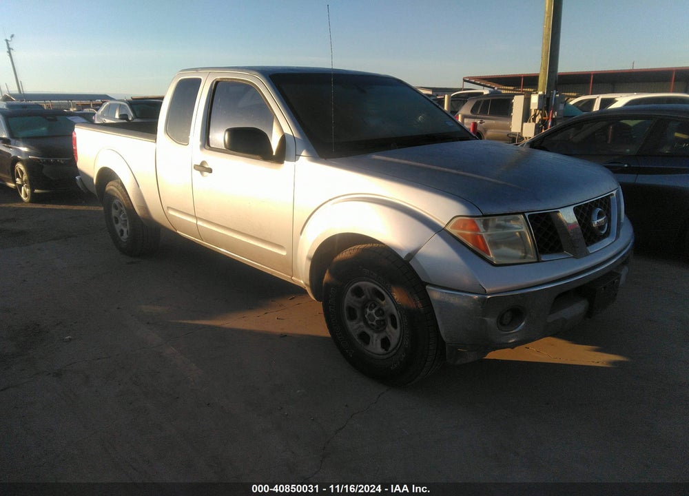 2005 NISSAN FRONTIER SE VIN: 1N6AD06U45C448277