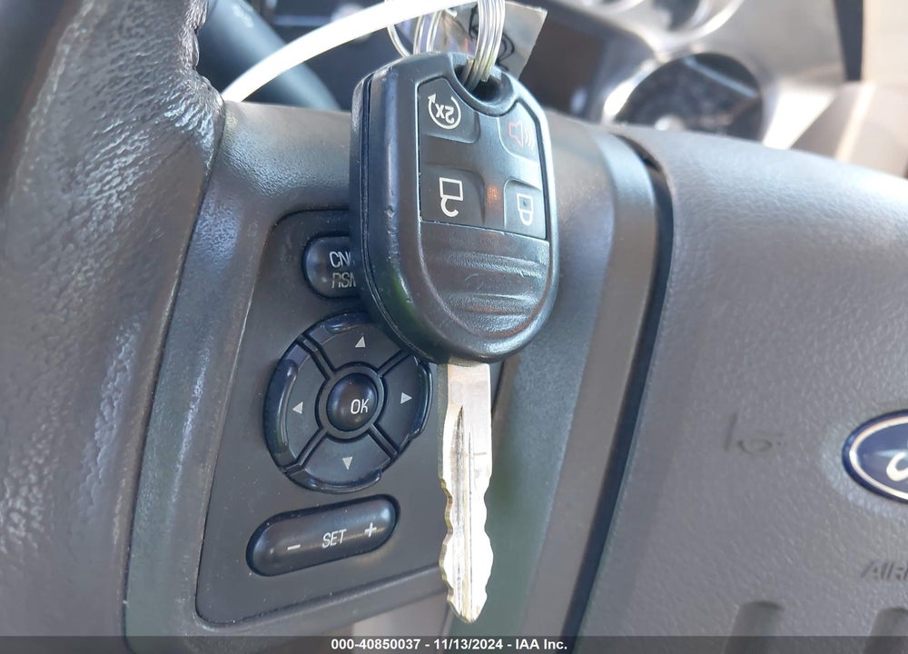 2013 FORD F-250 LARIAT VIN: 1FT7W2BT1DEB33486